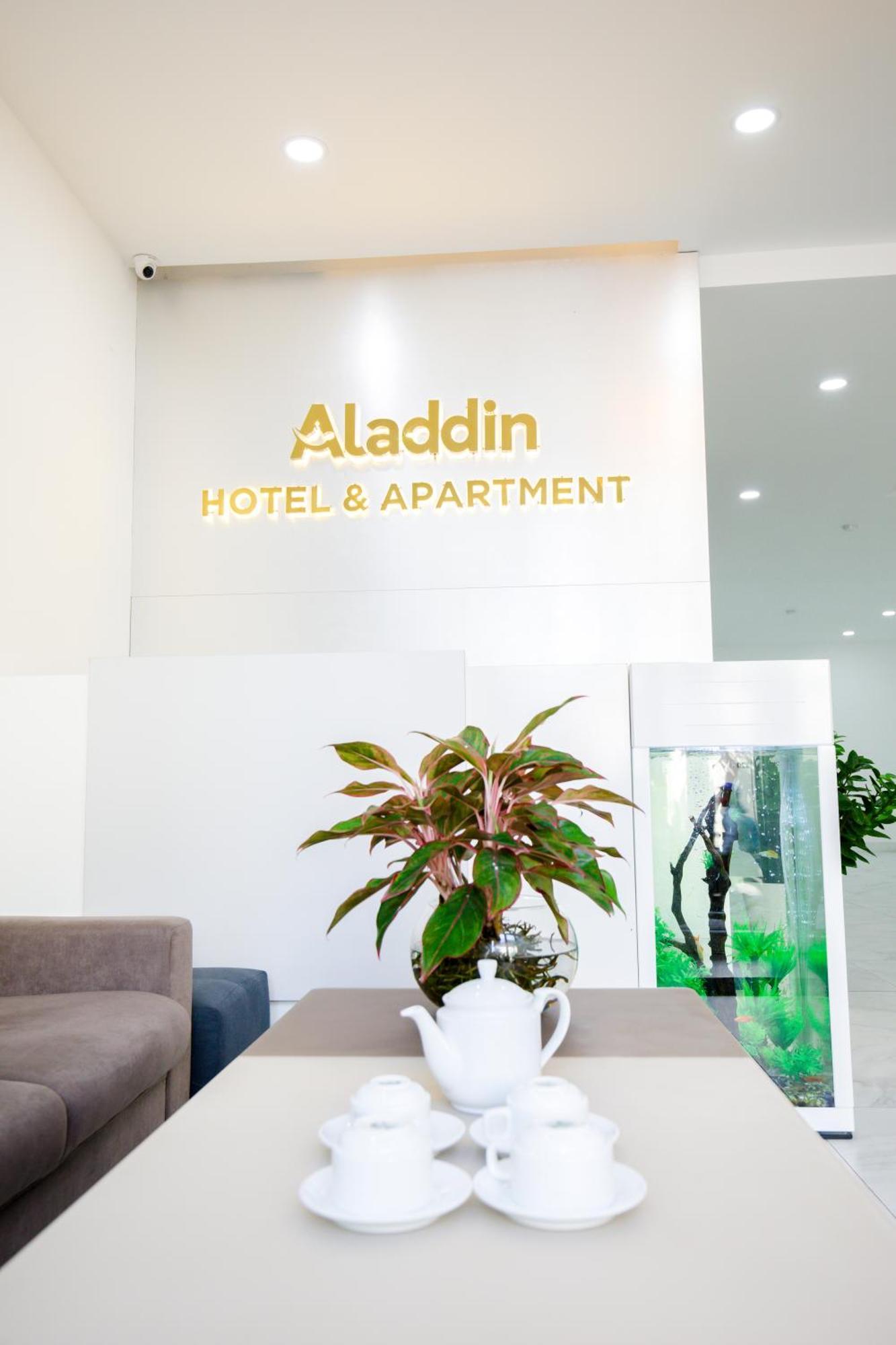 Aladdin Hotel โฮจิมินห์ซิตี้ ภายนอก รูปภาพ